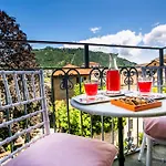 Πανσιόν Dimora Vico 3*