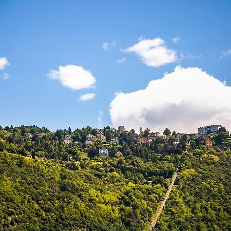 Dimora Vico بيت ضيافة كومو